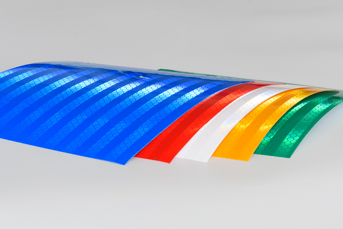 棱镜级09.jpg 棱镜级09.jpg